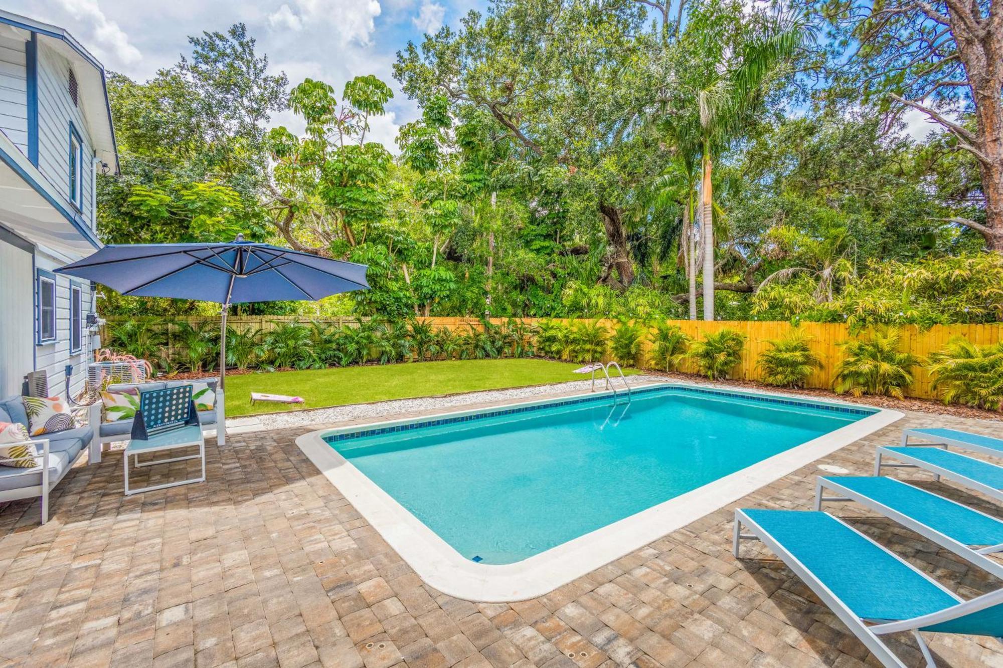 Heated Salt Pool, Arcade, 2 Kings, Near Ami Villa Bradenton Exterior photo